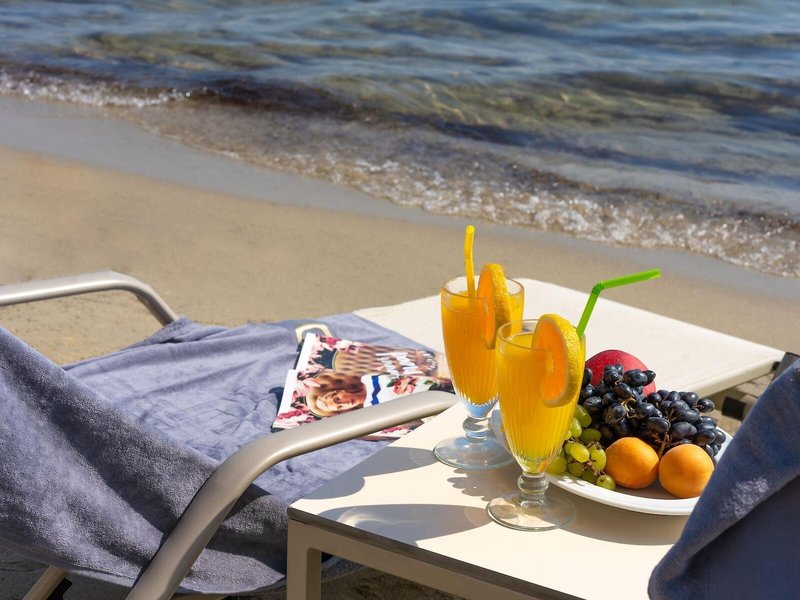 Paralia Beach Boutique Hotel 11