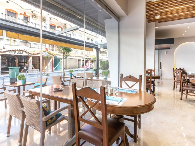 Paralia Beach Boutique Hotel 15