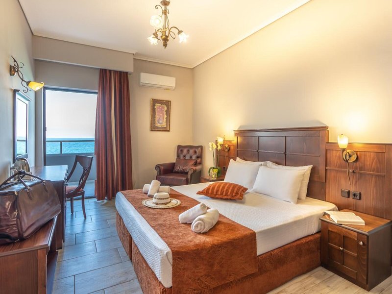 Paralia Beach Boutique Hotel 34