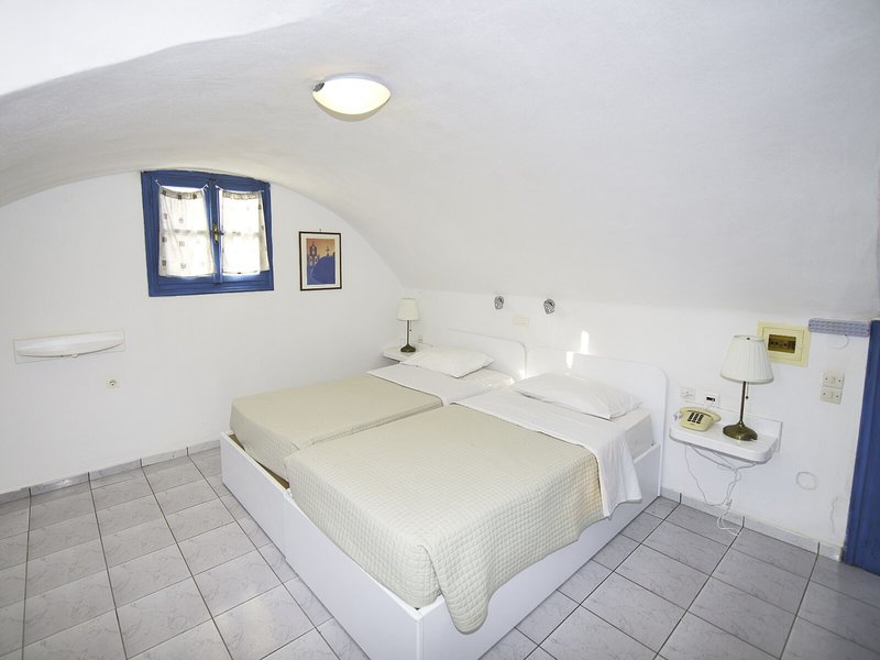 Caldera View Bungalow Resort 29