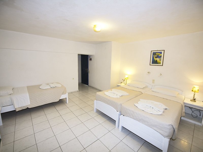 Caldera View Bungalow Resort 32