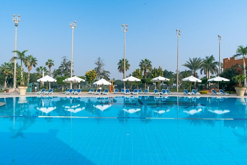 Swiss Inn Pyramids Golf Resort 45