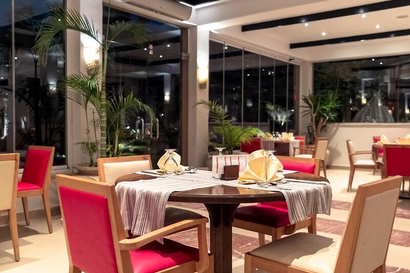 Swiss Inn Pyramids Golf Resort 65