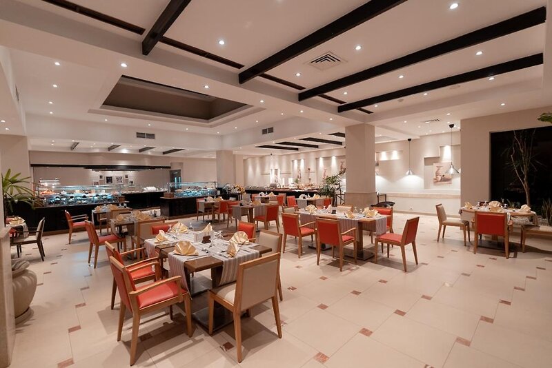 Swiss Inn Pyramids Golf Resort 96