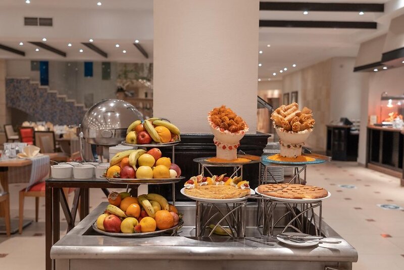 Swiss Inn Pyramids Golf Resort 99