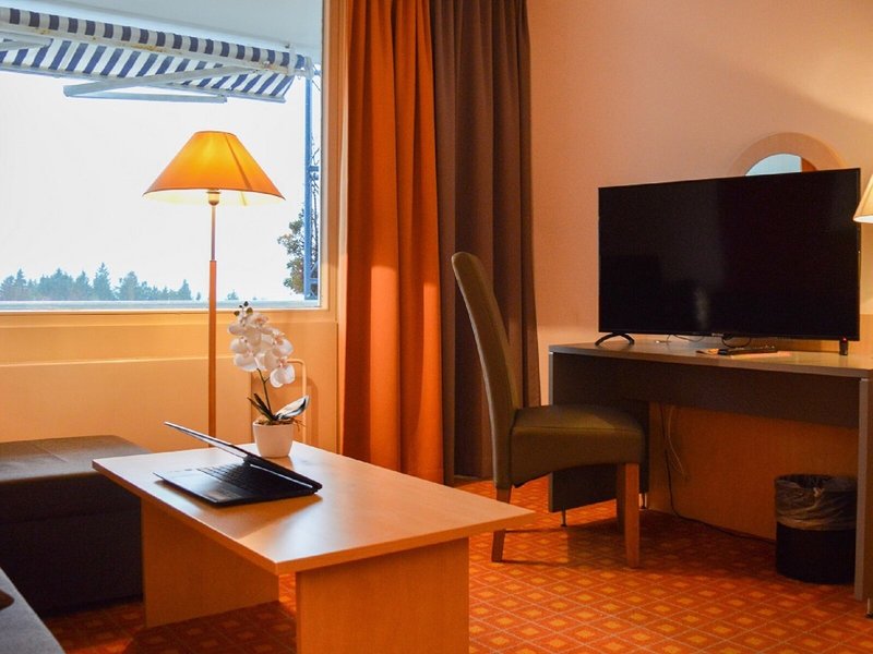 CAREA Residenz Hotel Harzhöhe 28