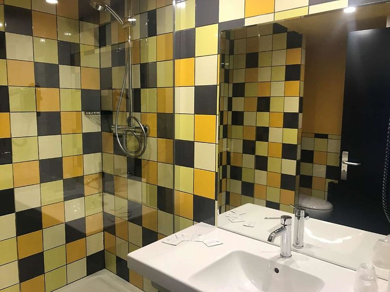 Best Western Hotel Grand Parc Marne La Vallee 1 - Bathroom Example
