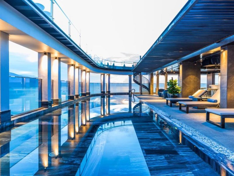 Stella Maris Beach Danang 13