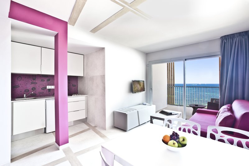 Ryans Ibiza Apartments 20