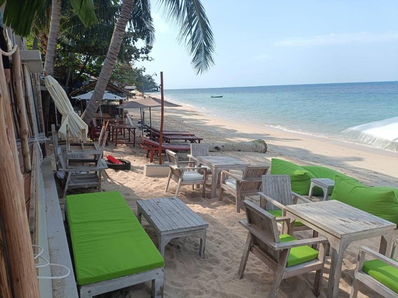 March Samui Resort 9