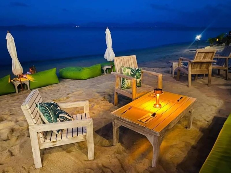 March Samui Resort 10