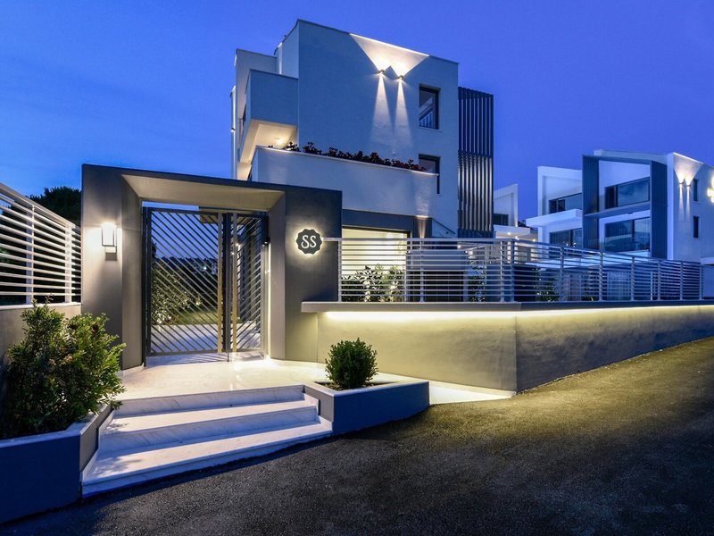 Serenity Suites 2