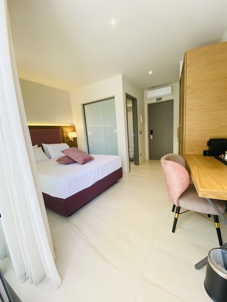 Serenity Suites 6