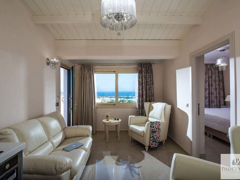 Pilot's Villas Luxury Suites 25