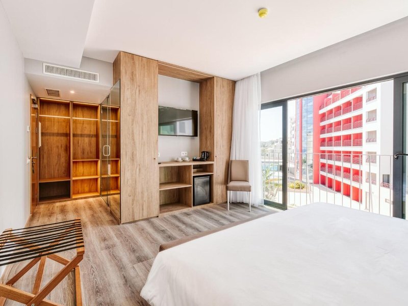 the Lince Madeira Lido Atlantico Great Hotel 36 - Room Example