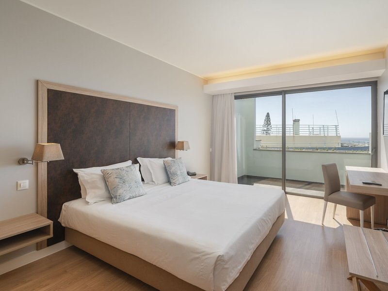 the Lince Madeira Lido Atlantico Great Hotel 48 - Room Example