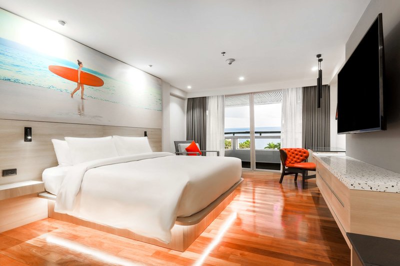 Radisson Red Phuket Patong Beach 1