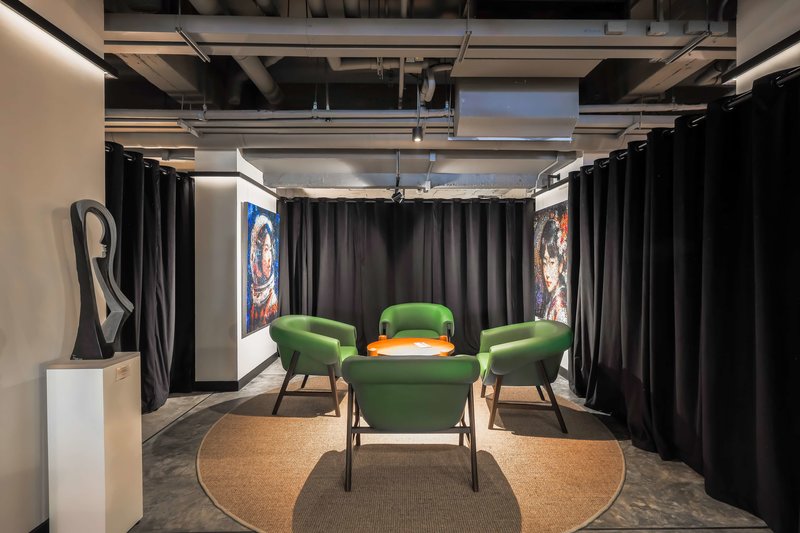 Radisson Red Phuket Patong Beach 4