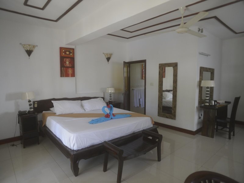 Chateau St. Cloud 16