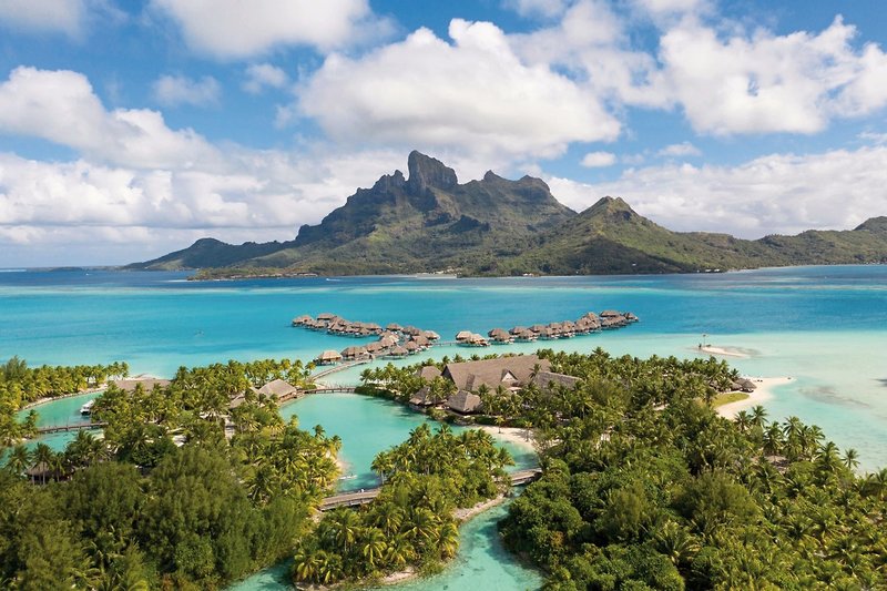 Four Seasons Resort Bora Bora 1