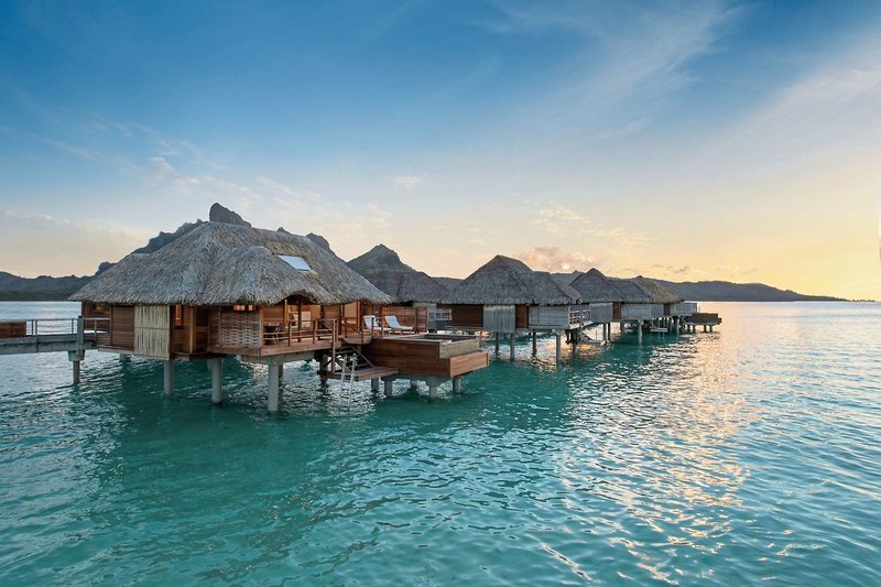 Four Seasons Resort Bora Bora 9