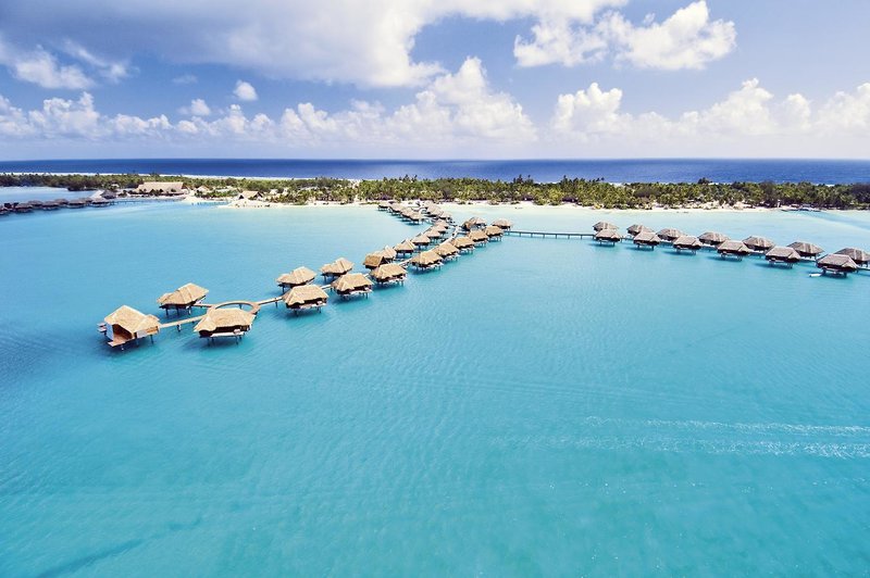 Four Seasons Resort Bora Bora 15
