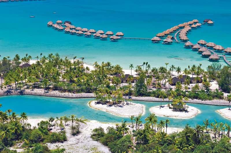 Four Seasons Resort Bora Bora 16