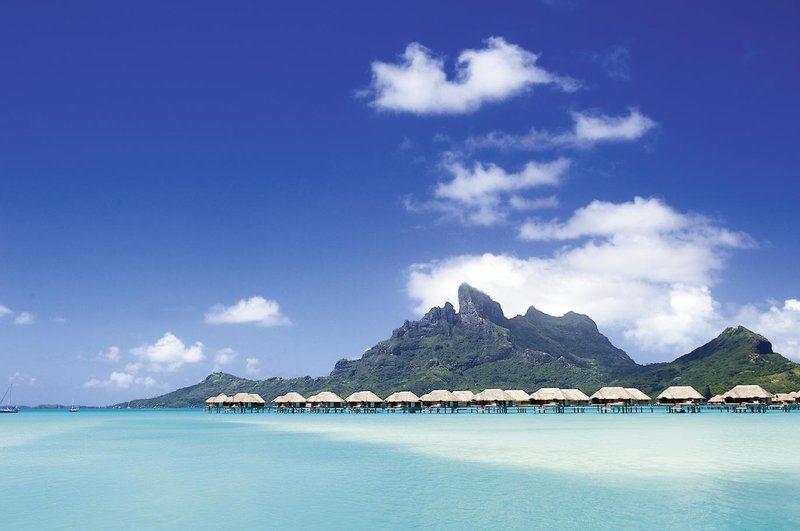 Four Seasons Resort Bora Bora 25