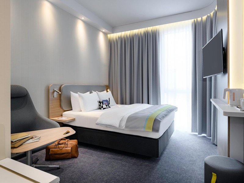 Holiday Inn Express Regensburg 23