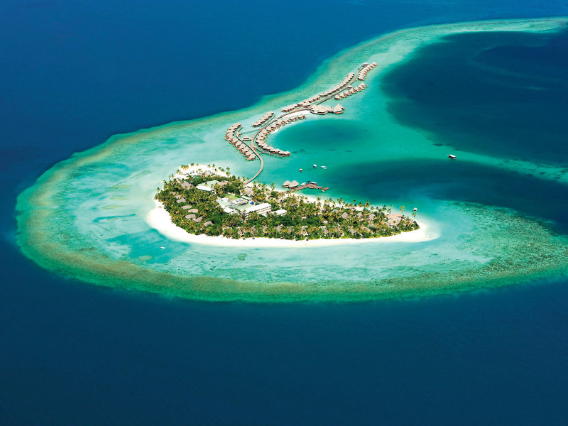 Constance Halaveli Maldives 7