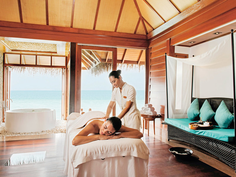 Constance Halaveli Maldives 36