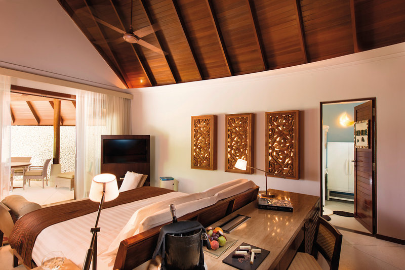 Constance Halaveli Maldives 10