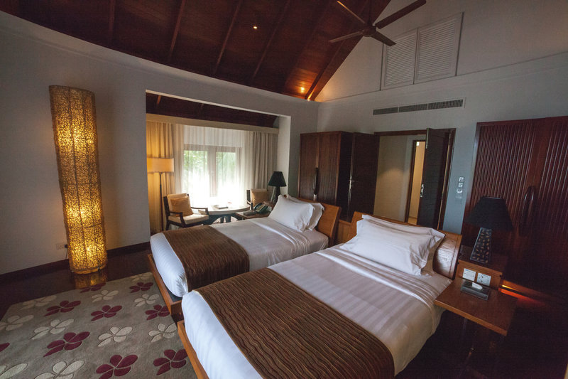 Constance Halaveli Maldives 14