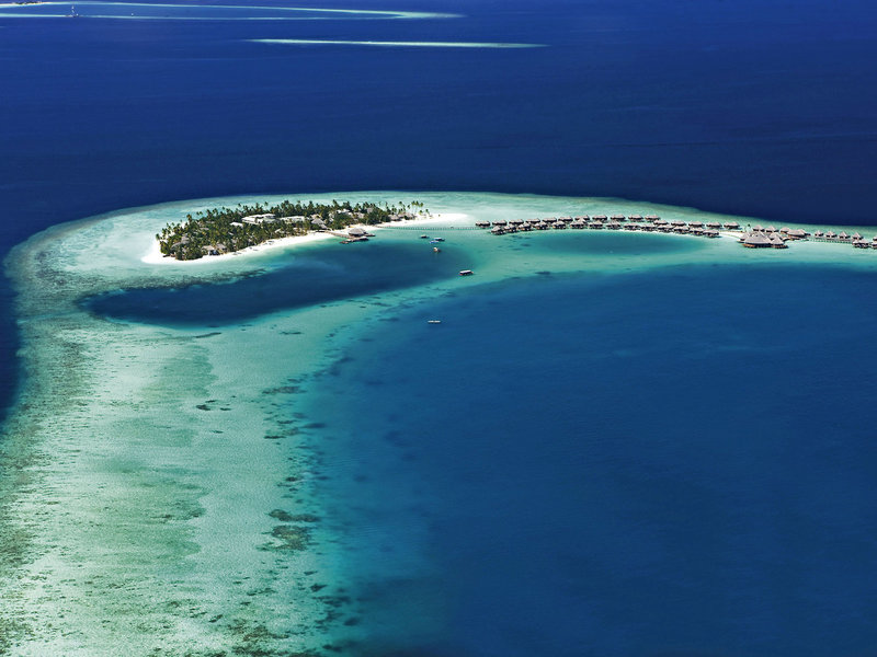 Constance Halaveli Maldives 9