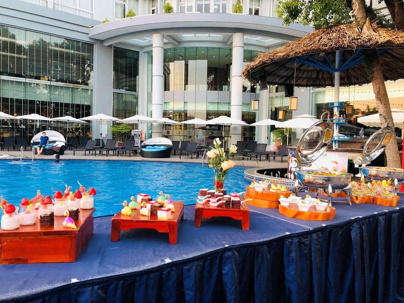 Novotel Ha Long Bay 8