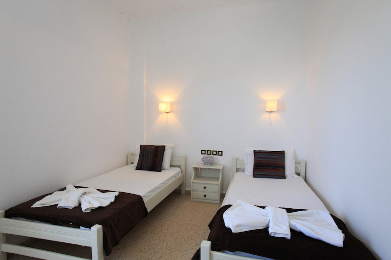 Iraklis Apartments 7