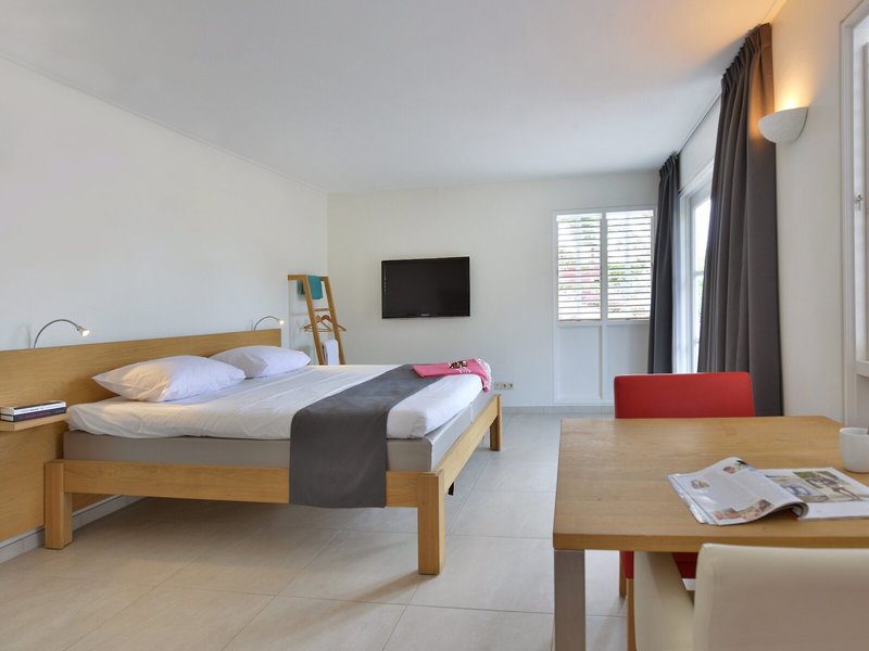 Chogogo Dive & Beach Resort 42