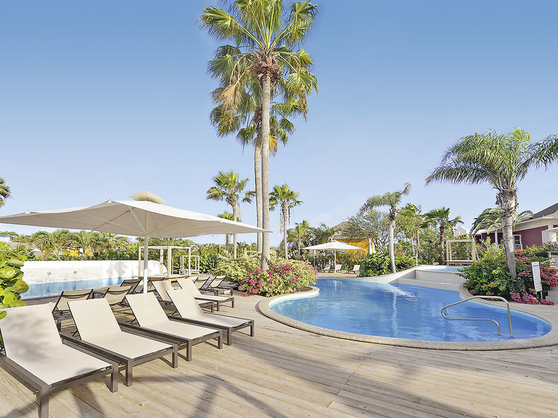 Chogogo Dive & Beach Resort 1