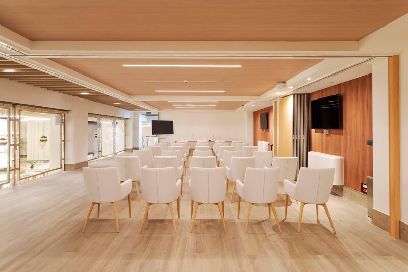 The Level At Meliá Alicante 111