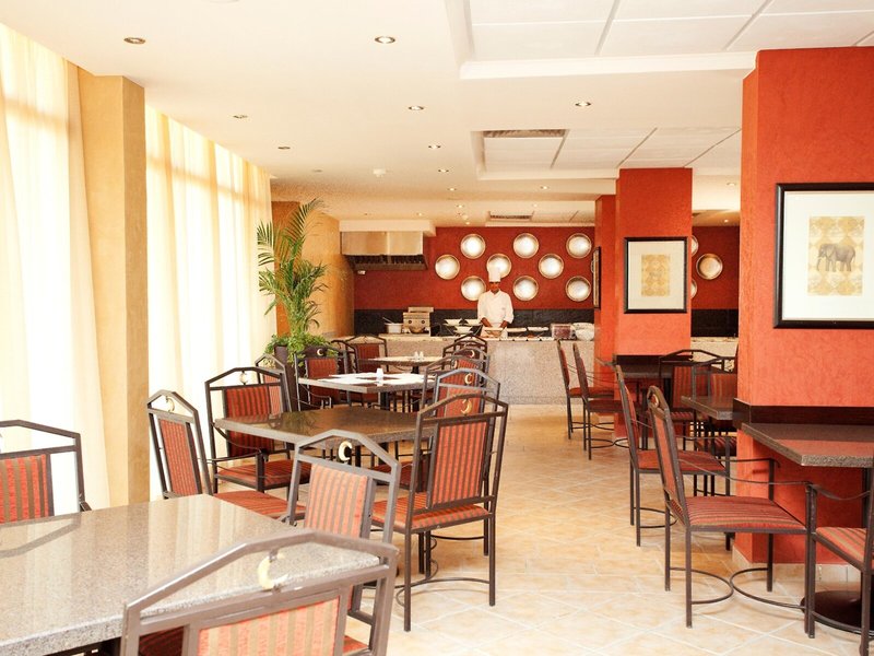 Solymar Ivory Suites 6