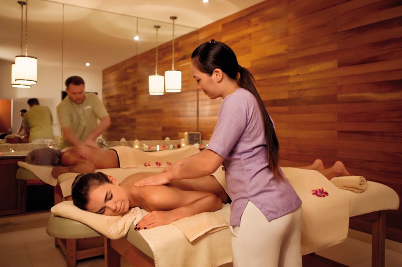 The Cove Rotana Resort 11