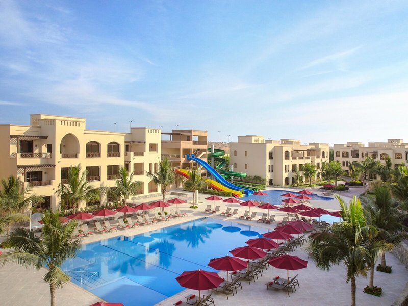 The Cove Rotana Resort 6