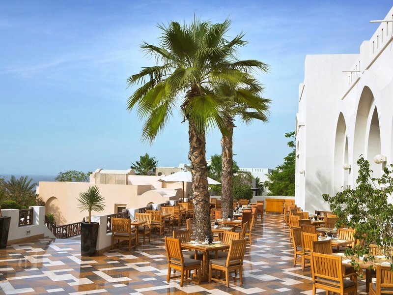 The Cove Rotana Resort 11