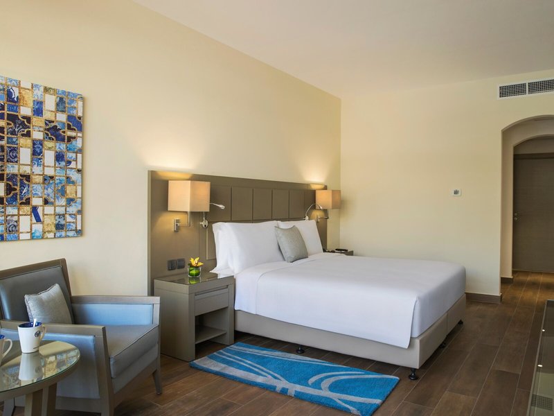 The Cove Rotana Resort 35