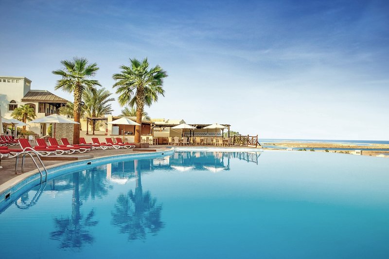 The Cove Rotana Resort 7