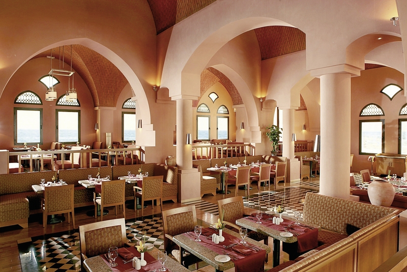 The Cove Rotana Resort 16