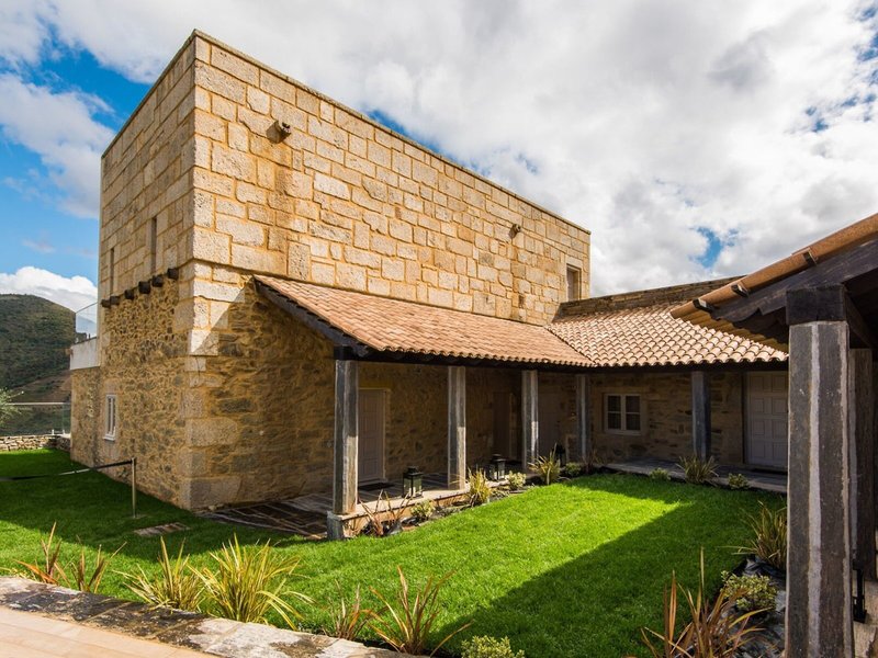 Vila Gale Douro Vineyards 1