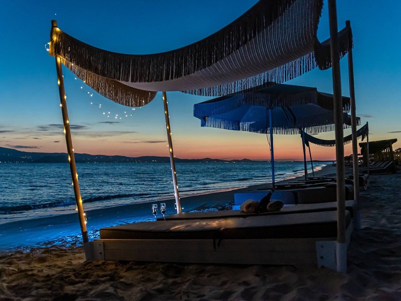 Glaronissi Beach Suites 12