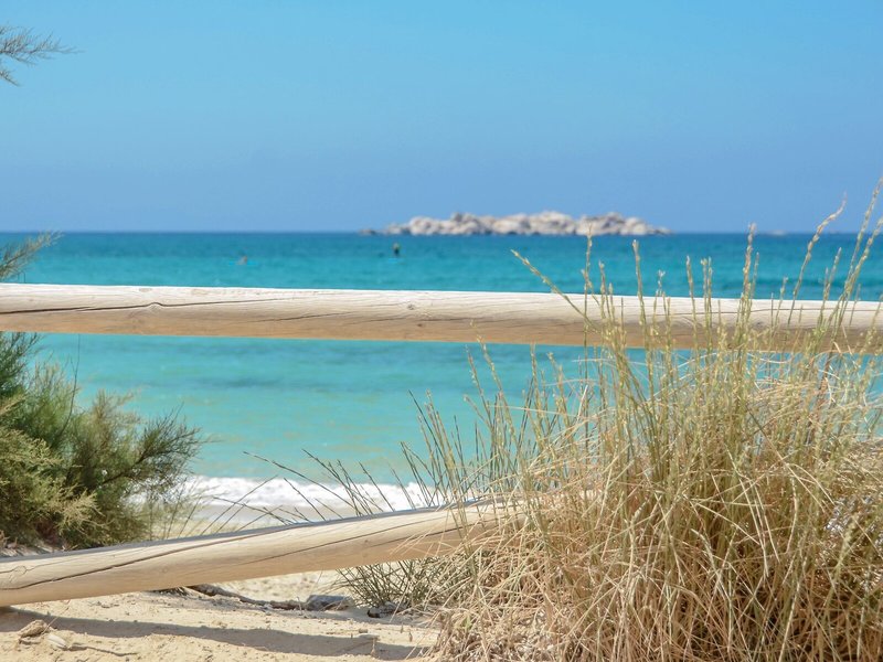 Glaronissi Beach Suites 19