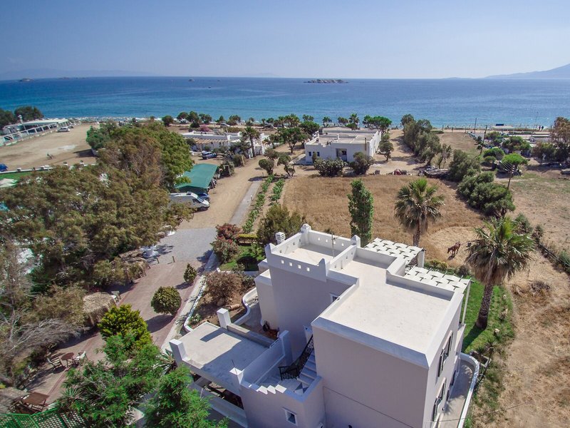 Glaronissi Beach Suites 21